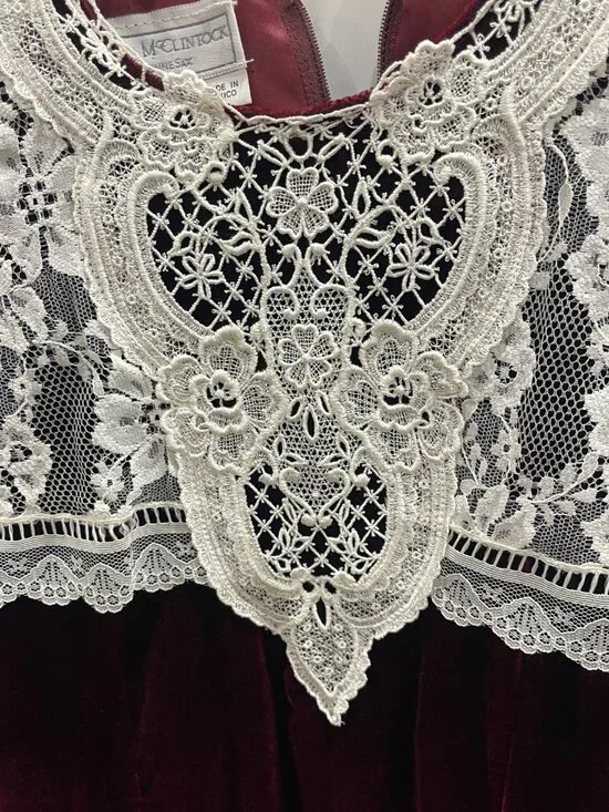 Vintage Gunne Sax Deep Burgundy Velvet Dress w Ivory Lace Yoke, Size Preteen 14 - Picture 6 of 6